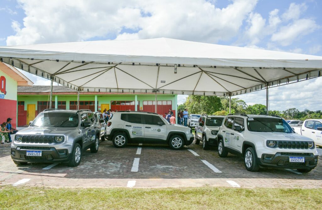 Os veículos irão fortalecer o trabalho executado pelas entidades, proporcionando um melhor funcionamento de suas atividades. Foto: Marcos Santos/Secom.