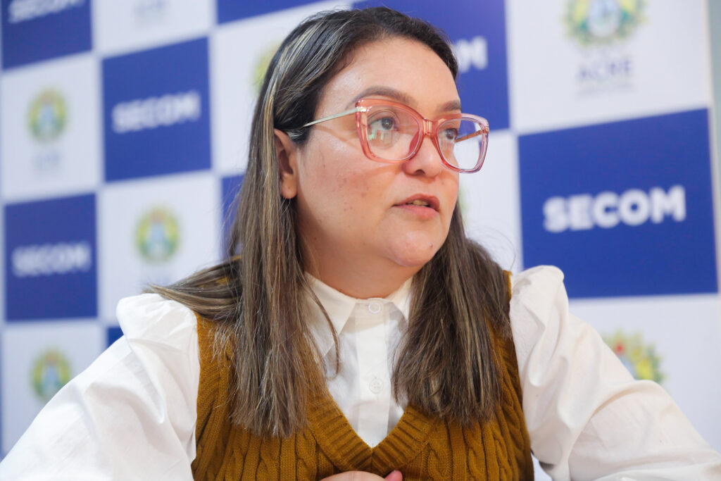Secretária Nayara Lessa falou sobre a importância da criação do hotsite. Foto: Neto Lucena/ Secom