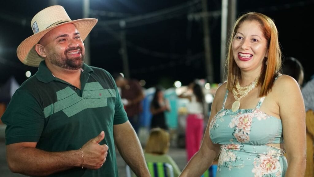 Milhares de famílias compareceram e puderam comer e beber muito bem, devido a presença de vendedores da Economia Solidária, que estavam presentes durante todo o evento. Foto: Cleiton Lopes/Secom.