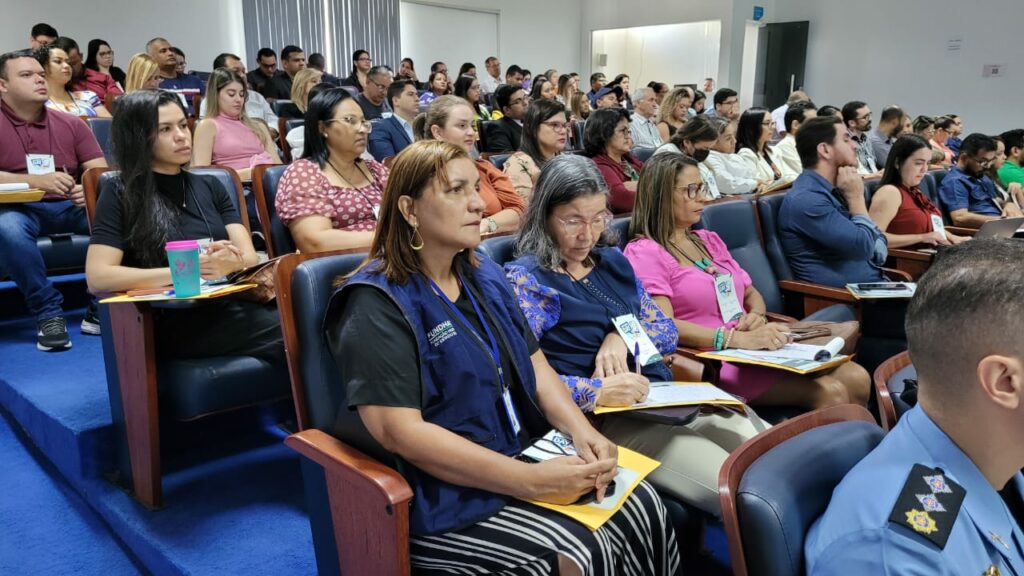 “No encontro foi discutido sobre a importância de refletir e fomentar a implementação das Ouvidorias nos Jurisdicionados”, salienta Socorro Lima. Foto: Cedida