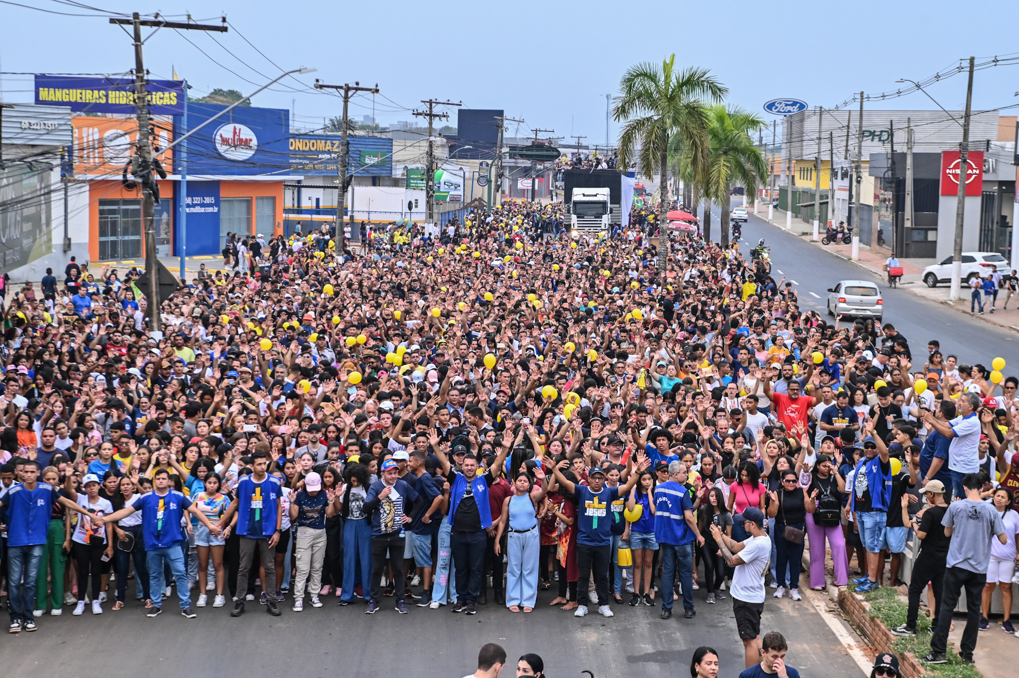 Tradicional Marcha Para Jesus 2023 levou milhares de fiéis às ruas de Rio Branco. Foto: Felipe Freire/Secom