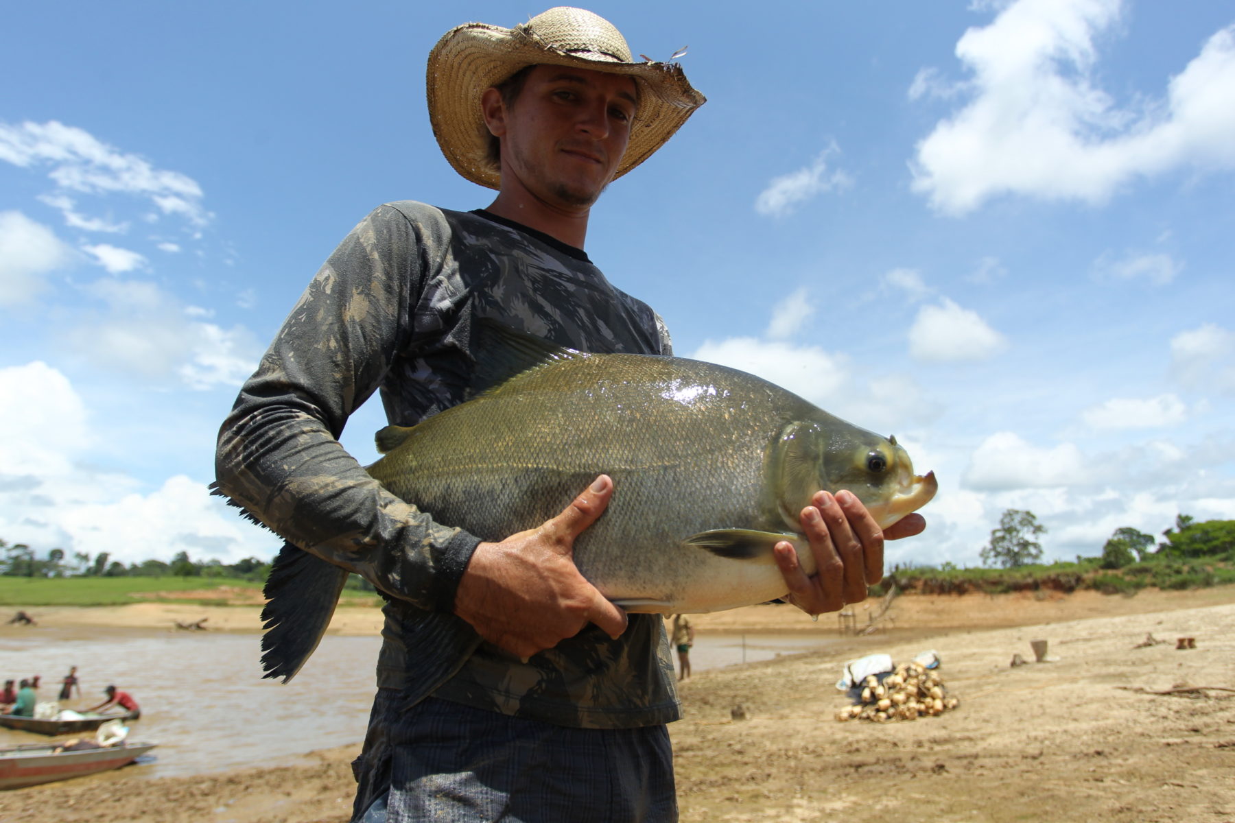 Na Peixes da Amazônia, Gladson Cameli convida empresários a investirem no Acre