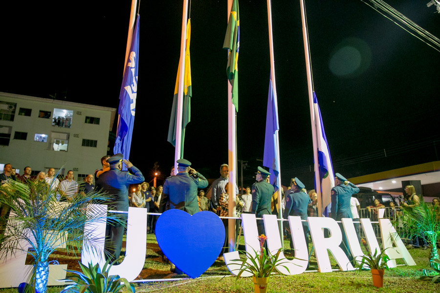 Hasteamento das bandeiras marca o início da Expoacre Juruá 2019