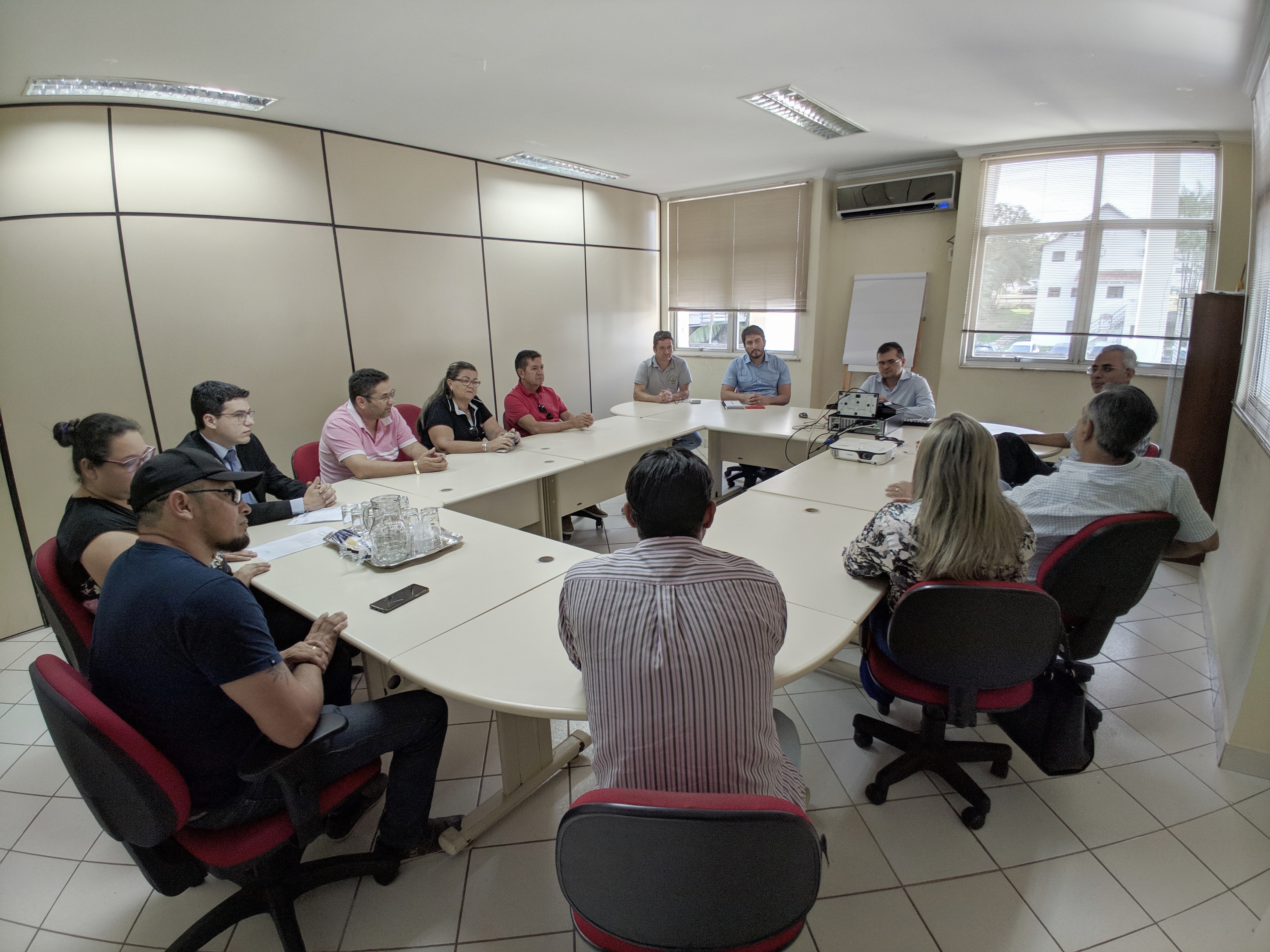 Sefaz participa de reunião com representantes de empresas de transporte