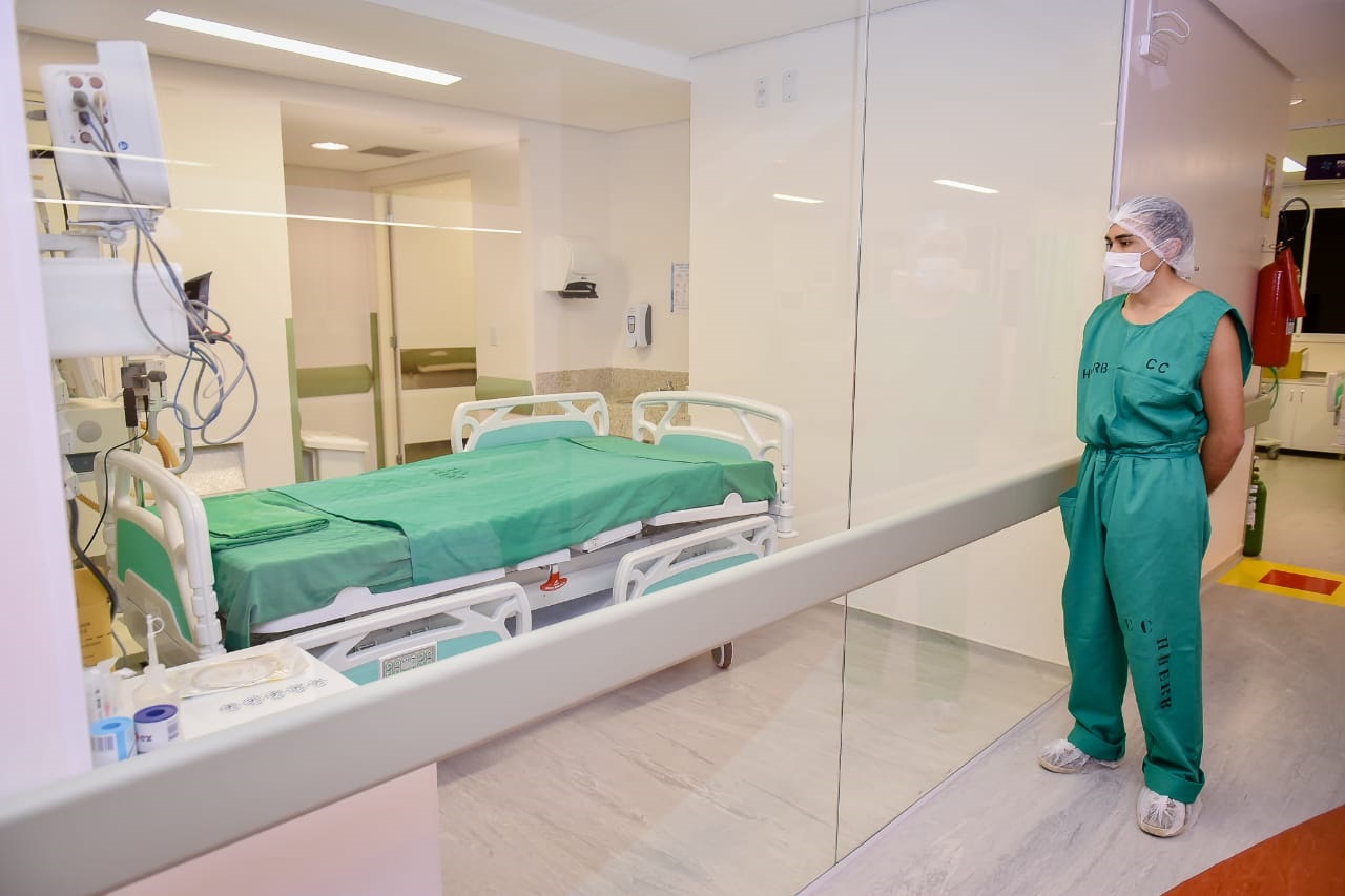 Hospital Evangélico fecha Pronto Socorro, Unidade de Internação e UTI por  cinco dias - Portal Paiquerê 91,7