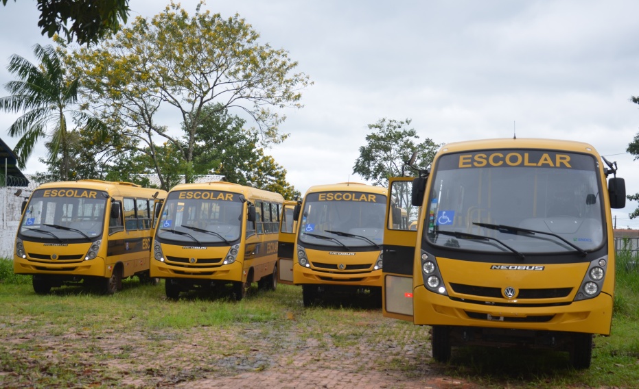 Estado adquire mais ônibus escolares para as comunidades da zona rural