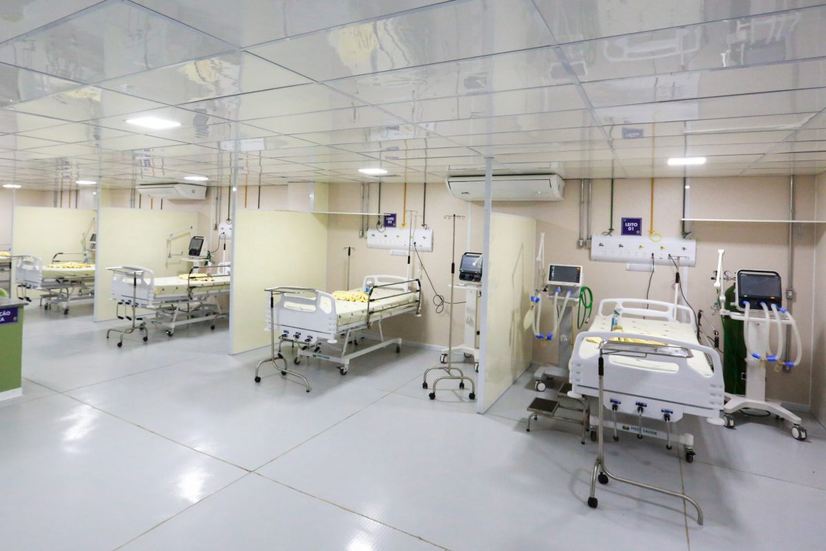 Hospital de Campanha de Cruzeiro do Sul começa a receber primeiros pacientes para tratamento de Covid-19