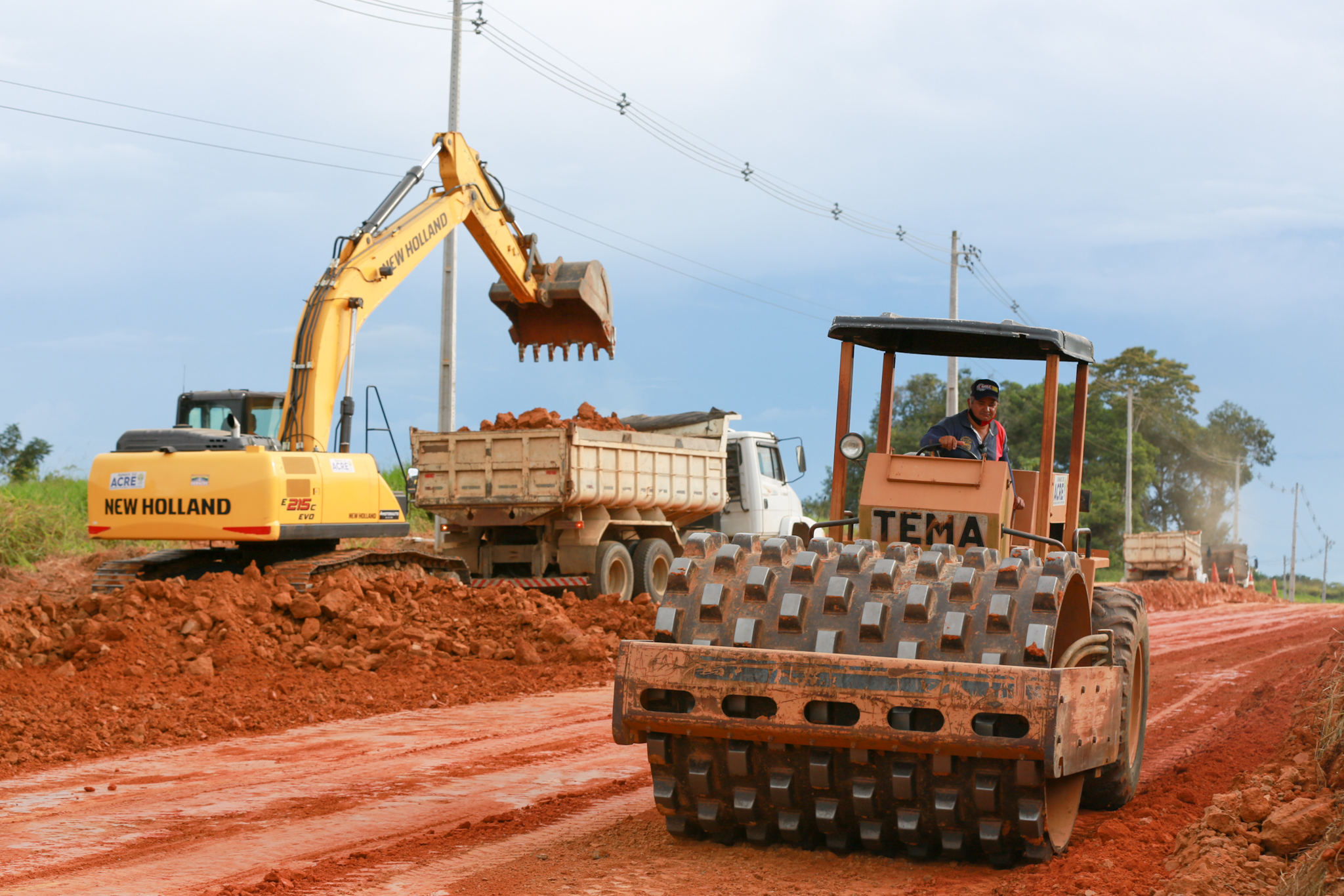Governo do Acre inicia em agosto a abertura de estrada entre Feijó e Envira/AM