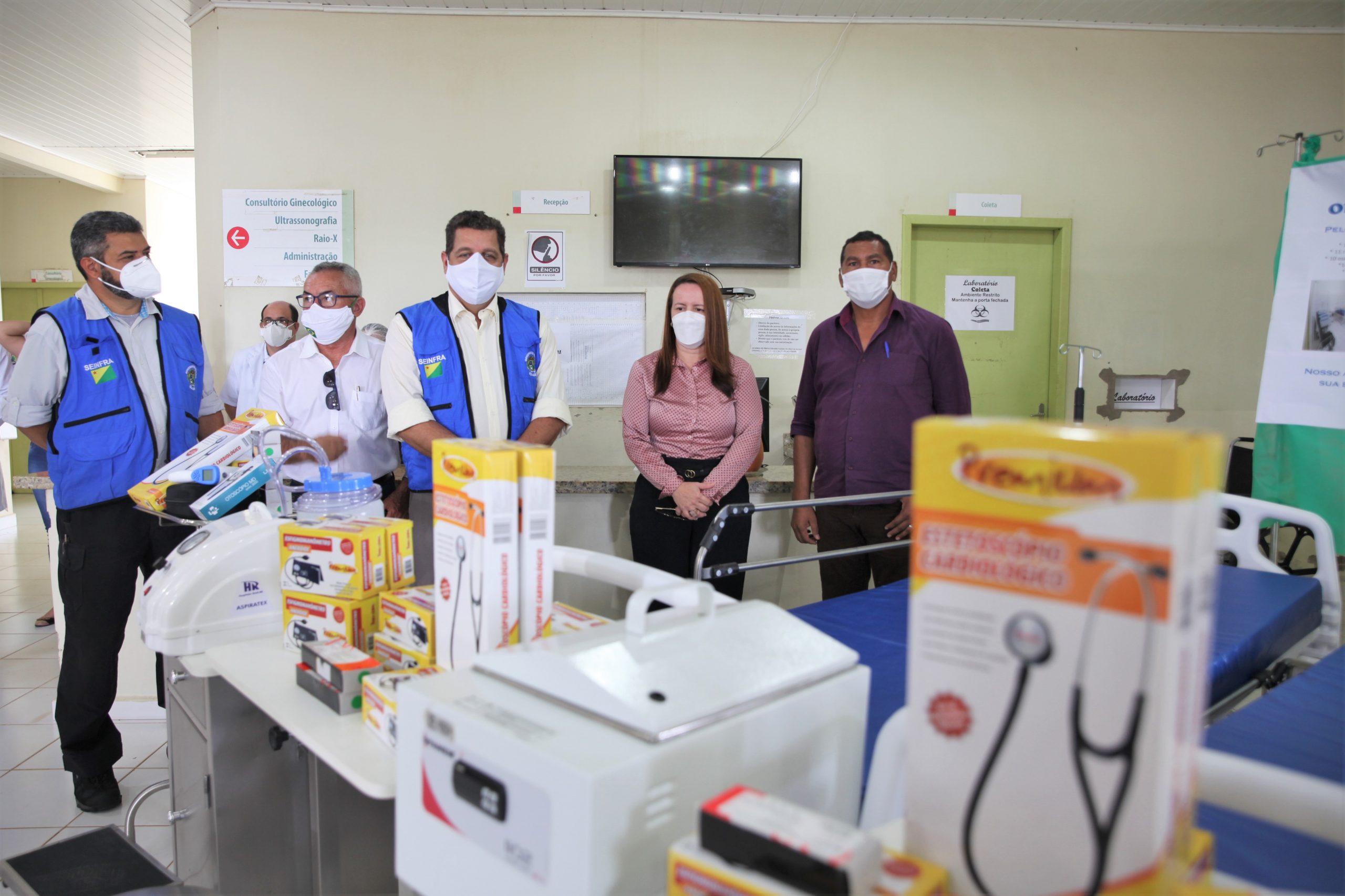 Mais de 80 equipamentos médico-hospitalares são entregues para unidade mista de Assis Brasil