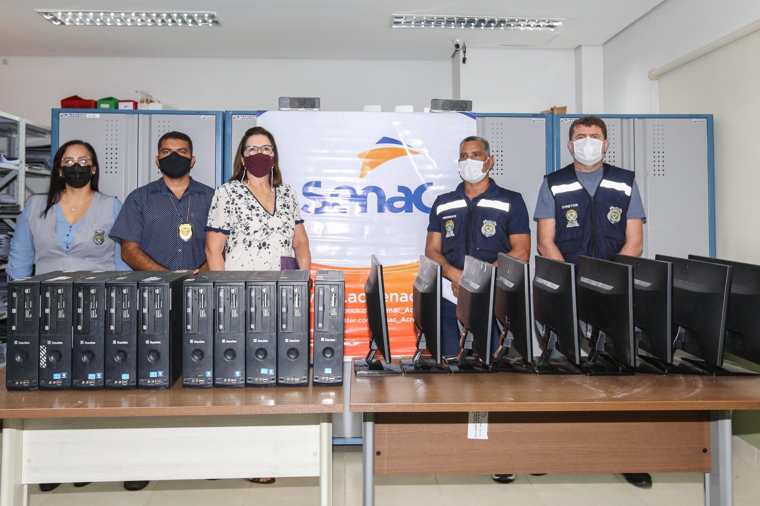 ISE recebe doação de computadores do Senac para implantação de laboratório de informática em Brasileia