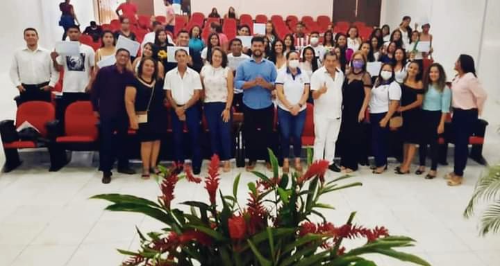 Instituto Dom Moacyr certifica estudantes de cursos técnicos em Tarauacá