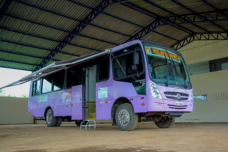 Ônibus Lilás, unidade móvel da Diretoria de Mulheres da SEASDHM. Foto: José Caminha/Secom