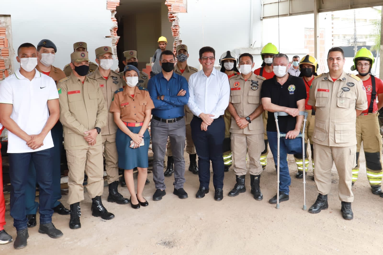 Governador visita reforma do novo prédio do Comando-Geral do Corpo de Bombeiros