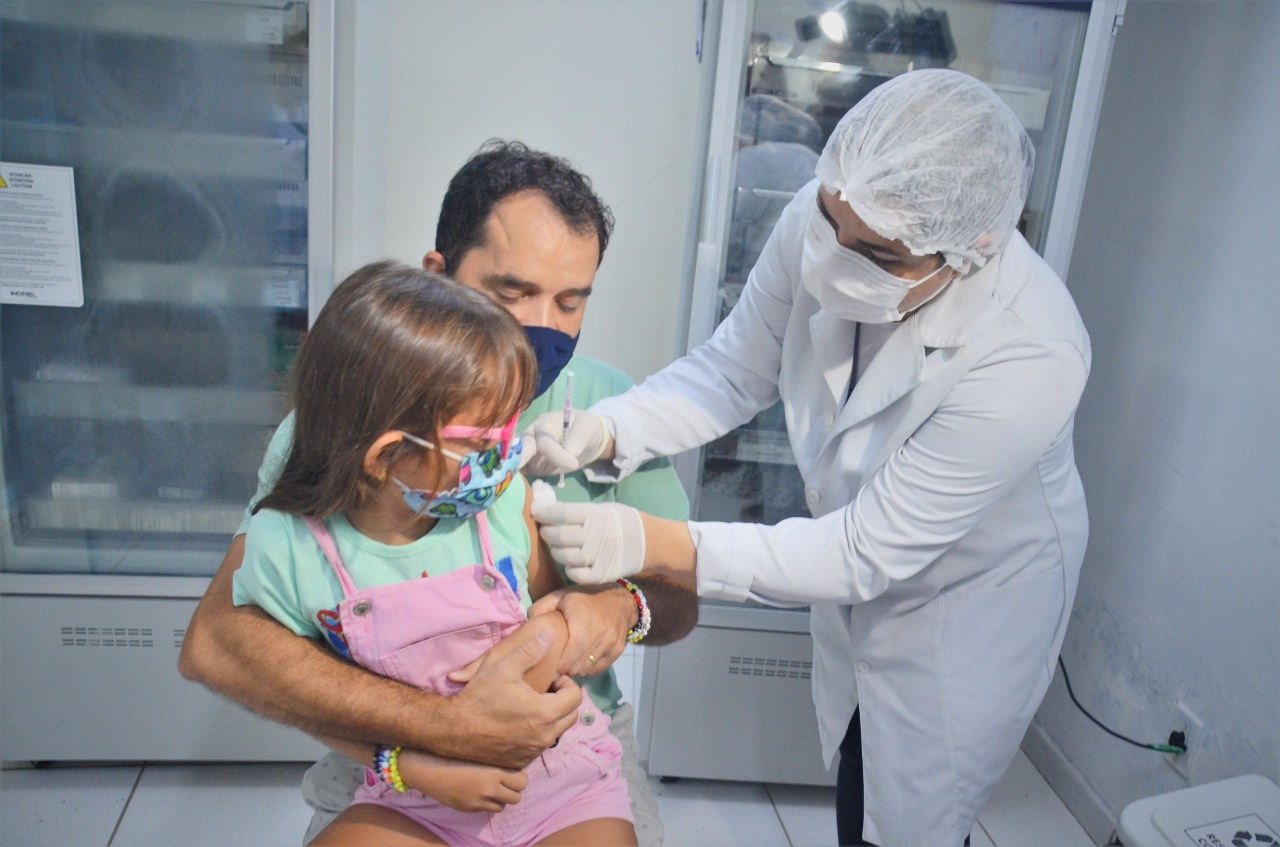 Governo do Estado e Via Verde Shopping realizam vacinação contra a covid-19 para o público infantil