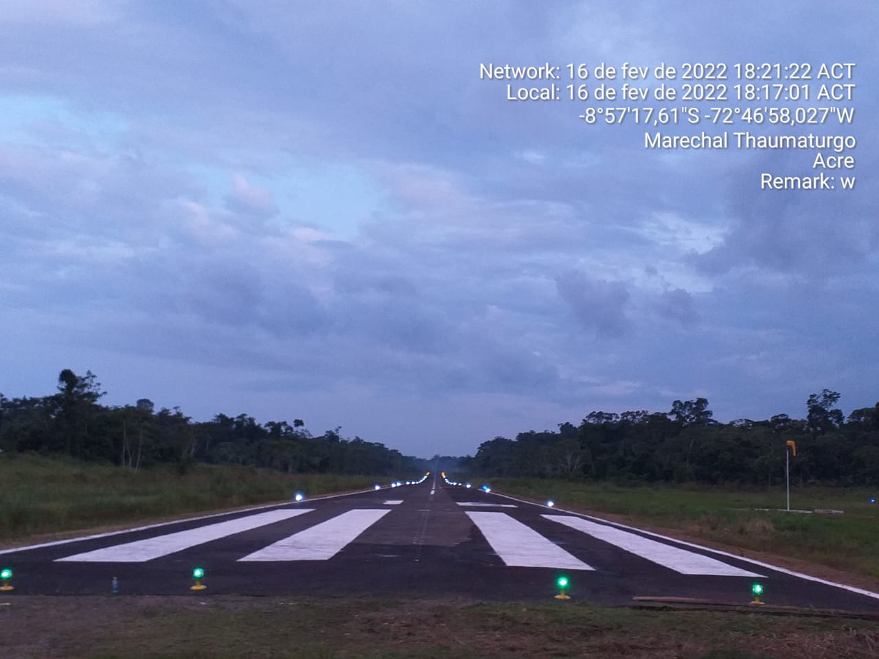 Estado entrega revitalização do aeródromo de Marechal Thaumaturgo e garante iluminação para operação noturna