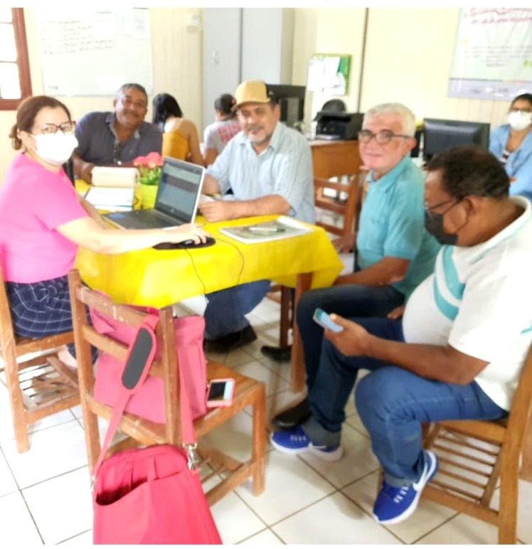 Equipes da Educação visitam escolas de Plácido de Castro