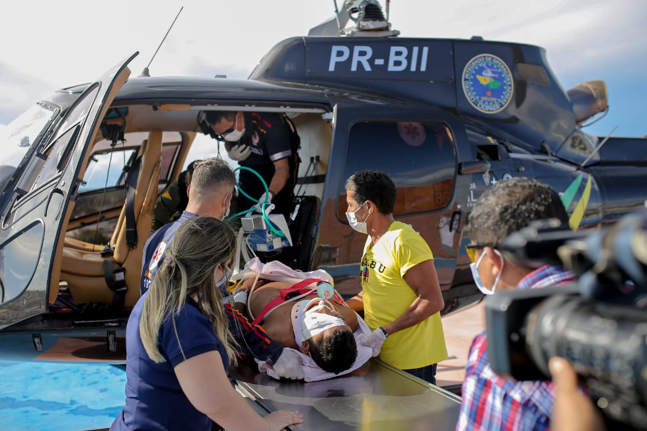 Helicóptero do Estado reforça ações do Samu e resgata vítimas no interior