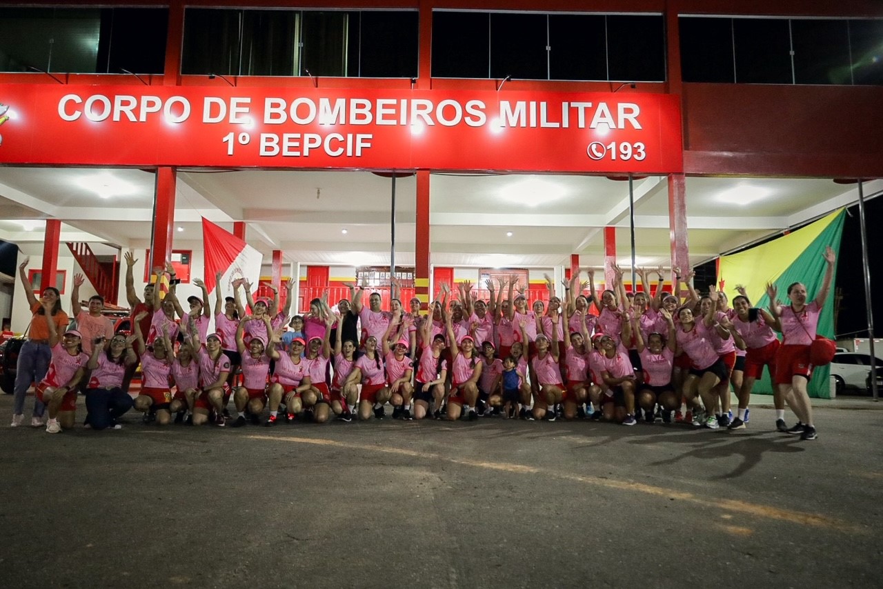 Militares femininas correm no desafio De Mulher Para Mulher de Rio Branco a Xapuri