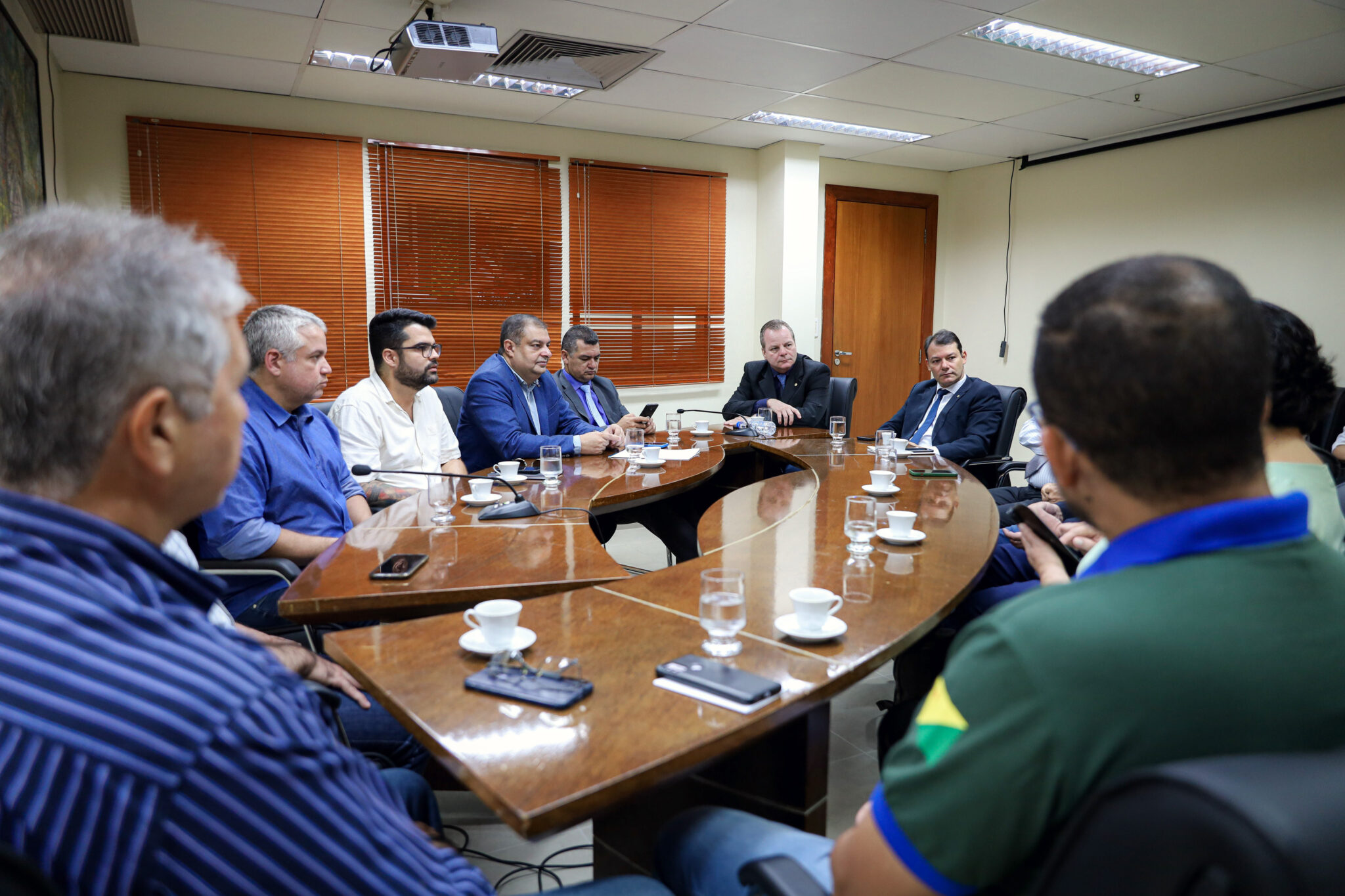 Membros do governo e Assembleia Legislativa do Acre anunciam comissão estratégica para fortalecer o cooperativismo no estado