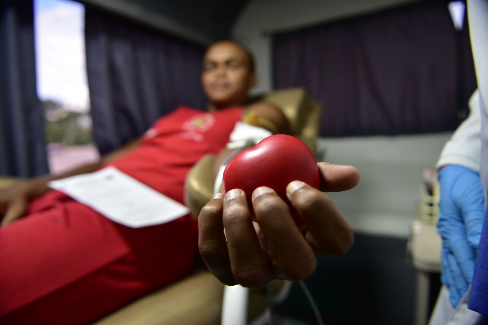 Hemoacre recebe 56 doações de sangue em ação no Cieps