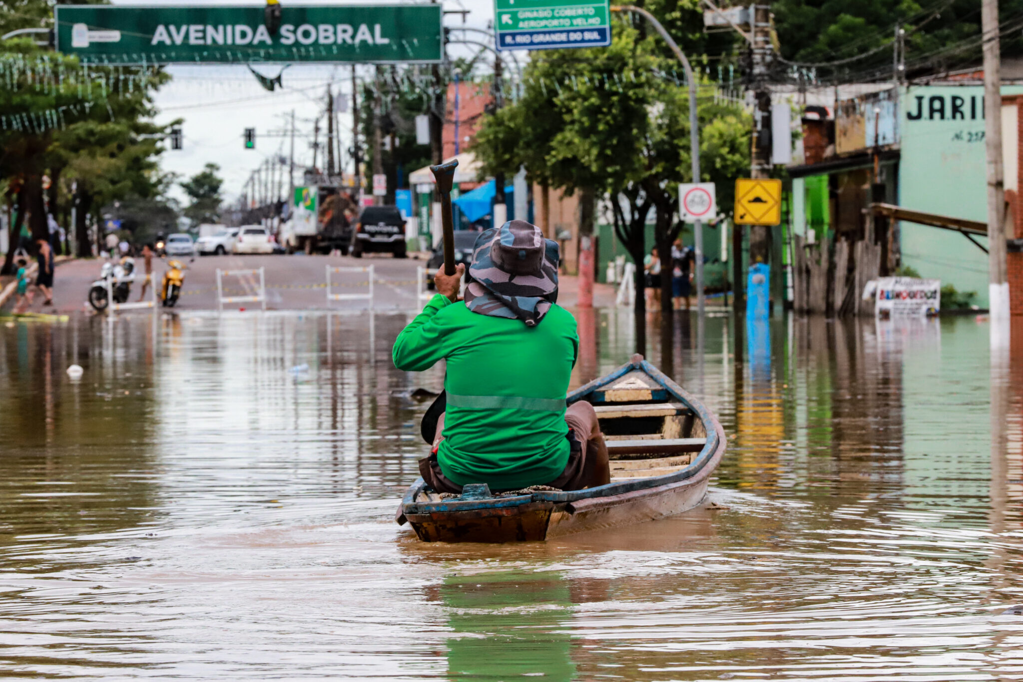 Nível do Rio Acre chega a 17,58 metros e governo do Acre reforça apoio às famílias atingidas