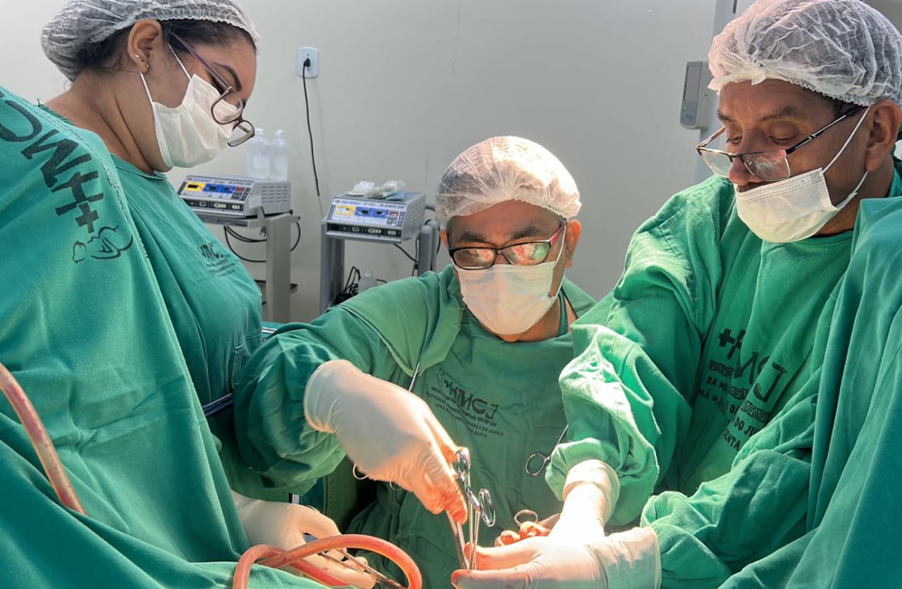 Opera Acre inicia cirurgias de correção de “útero caído” no Juruá