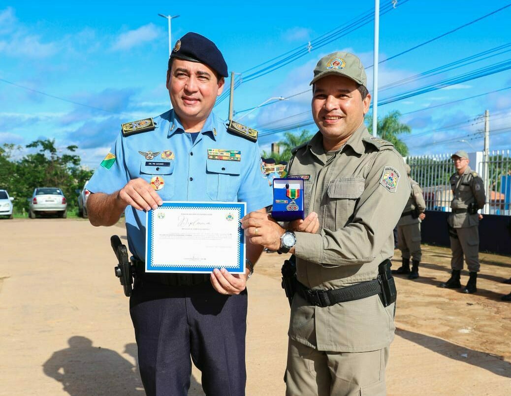 Polícia Militar do Acre realiza solenidades de condecorações nos batalhões da capital