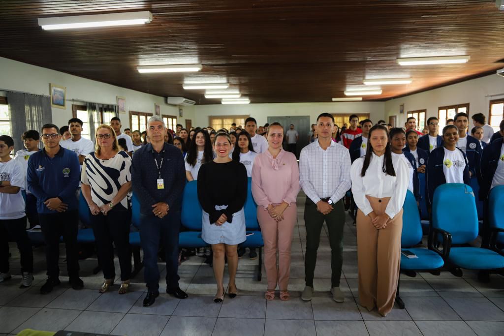 Projeto Integração do Jovem ao Trânsito tem início em Cruzeiro do Sul
