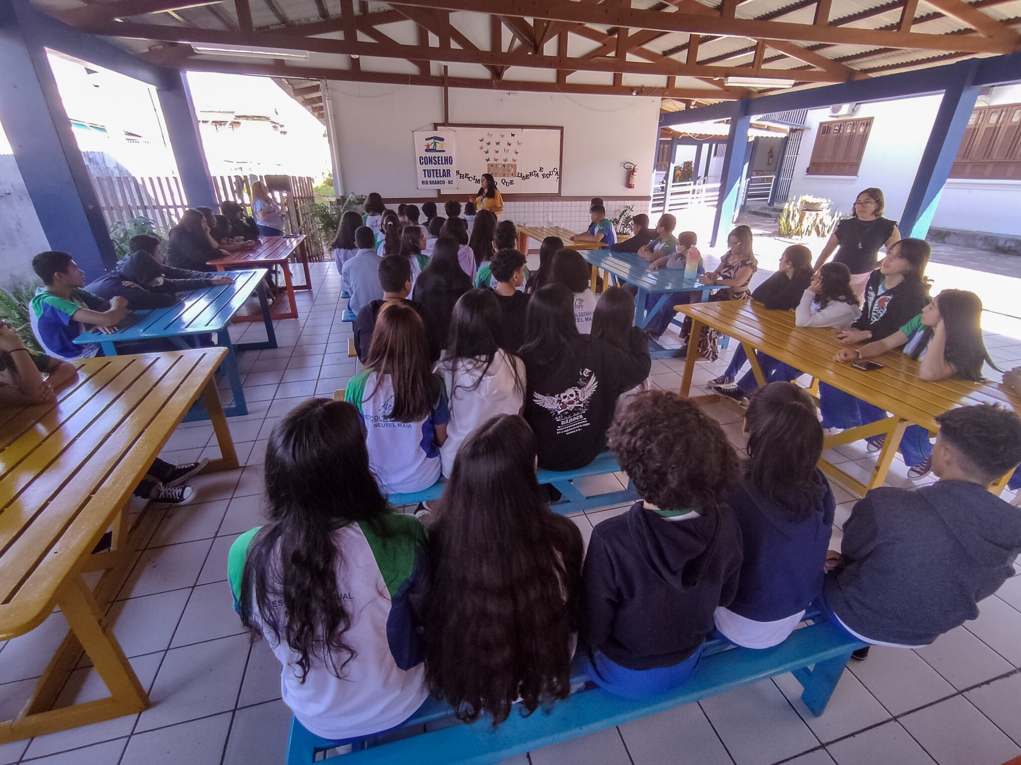 Escola Neutel Maia utiliza leitura como estratégia de combate ao bullying
