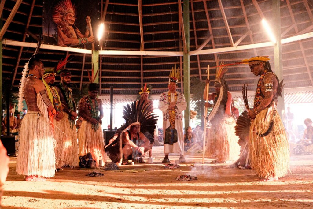 O Mariri Yawanawa é uma grande celebração que reúne representantes das 17 aldeias do território indígena do Rio Gregório (Foto: Alexandre Cruz-Noronha/Semapi)