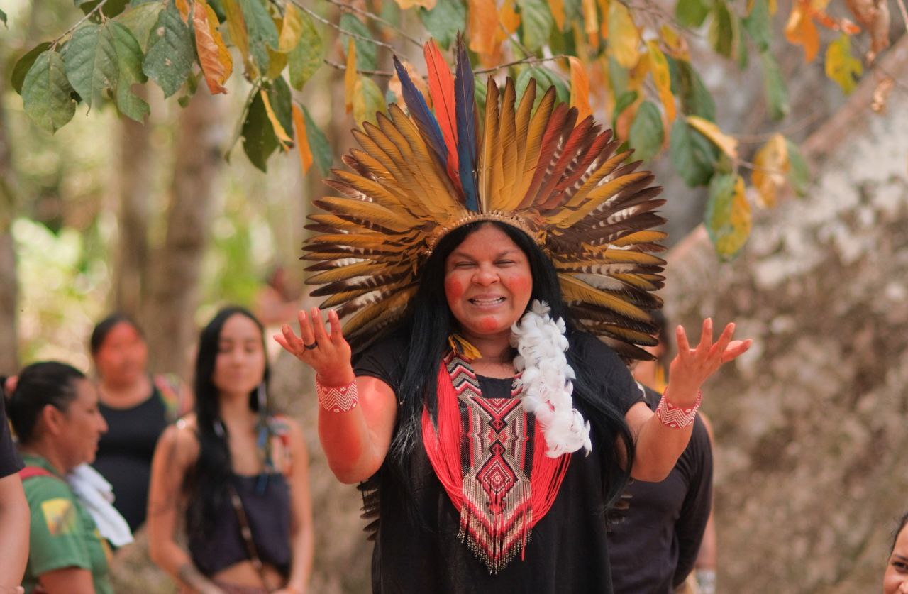 No Festival Mariri Yawanawa, ministra dos Povos Indígenas anuncia homologação de território indígena do Acre
