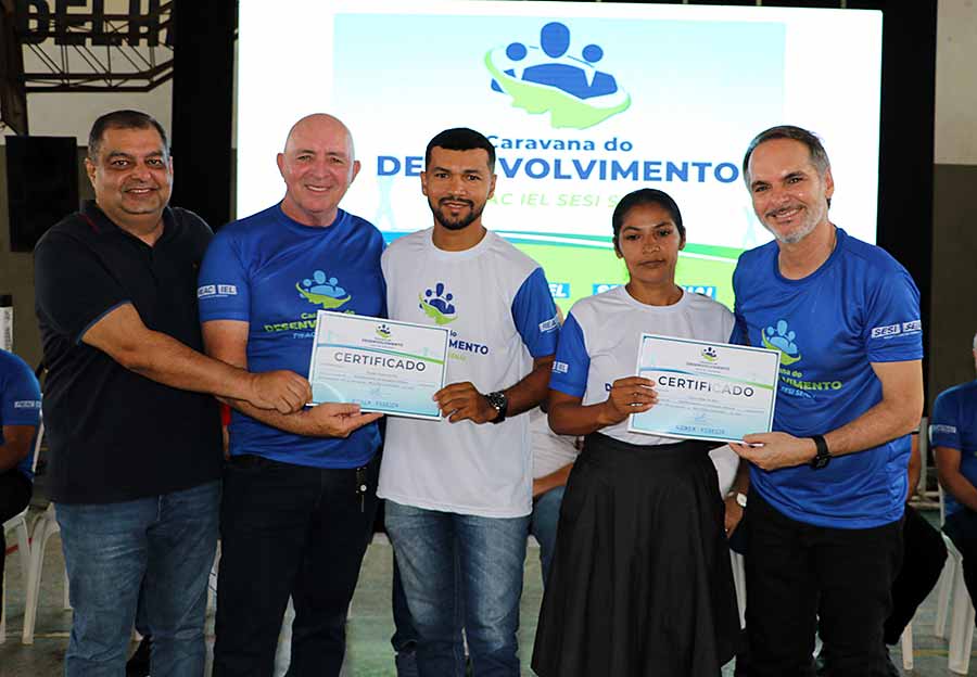 Governo do Acre participa da capacitação de 900 profissionais durante Caravana do Desenvolvimento