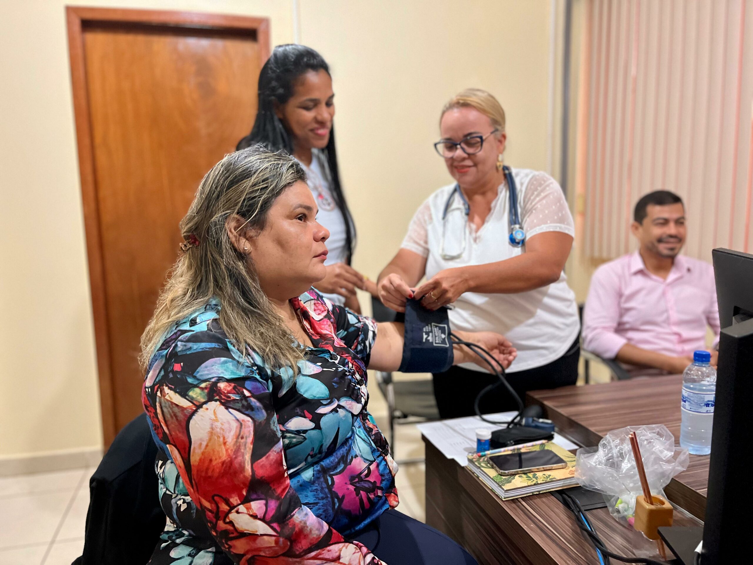 Servidores da Secretaria de Assistência Social e Direitos Humanos fazem exames de prevenção à saúde