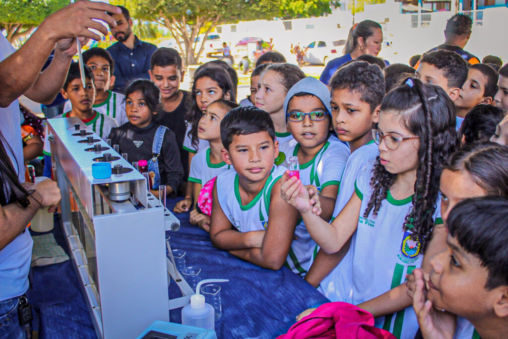 As parcerias estabelecidas e as atividades promovidas pelo Saneacre têm desempenhado um papel fundamental na disseminação de conhecimentos sobre saneamento básico. Foto: Aleksandro Soares/Saneacre