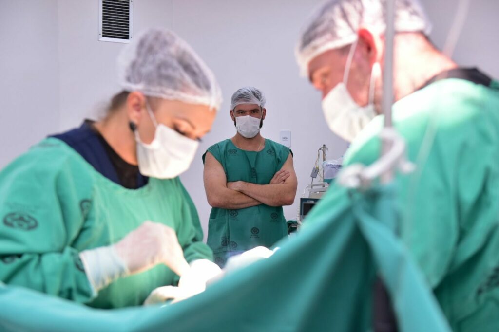 O governo do Acre reforça seu compromisso em garantir um acesso amplo e eficaz aos procedimentos cirúrgicos. Foto: Júnior Aguiar/Sesacre