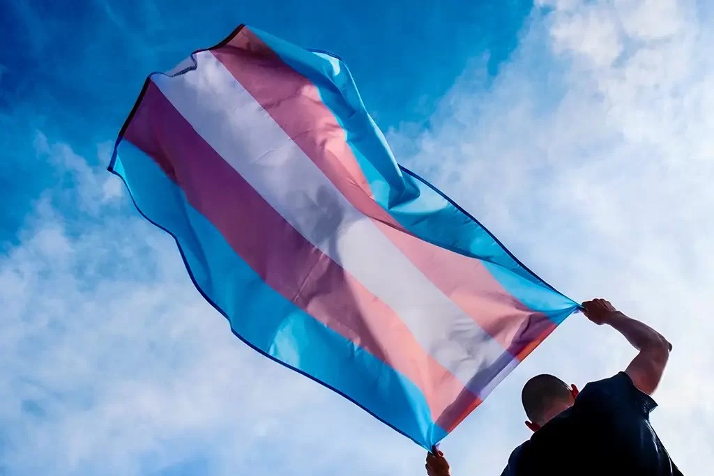 Compromisso do governo do Acre com a saúde e inclusão da população trans muda realidades