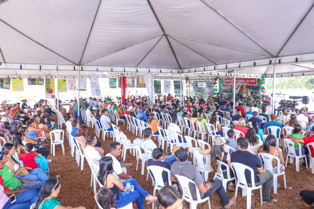 Produtores rurais celebraram o avanço histórico. Foto: Marcos Santos/Secom