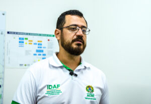Vinícius Braga, chefe da unidade do Idaf de Feijó. Foto: Marcos Vicentti/Secom
