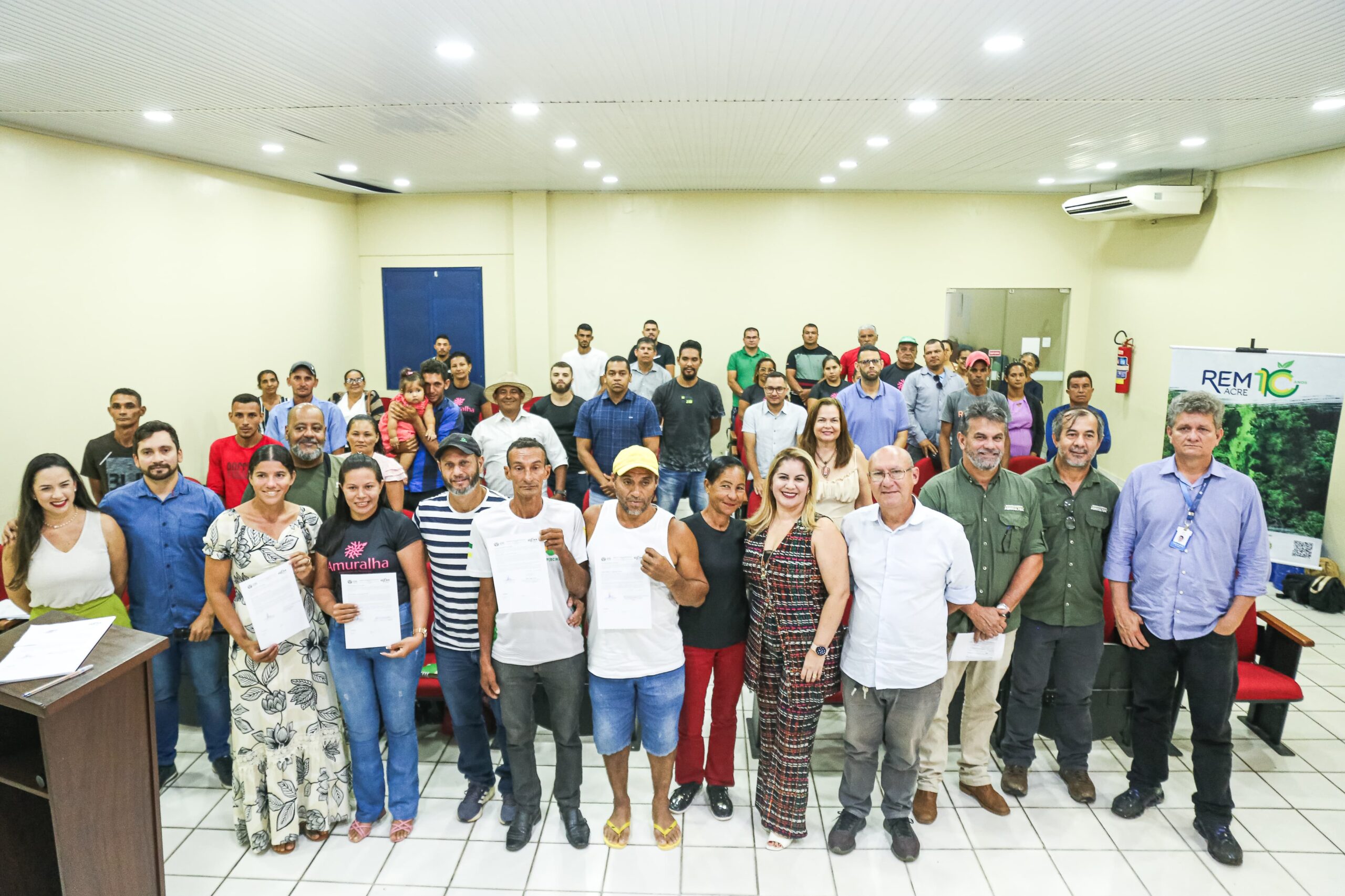 Estado assina termo de fomento para apoiar cadeias produtivas sustentáveis no Juruá