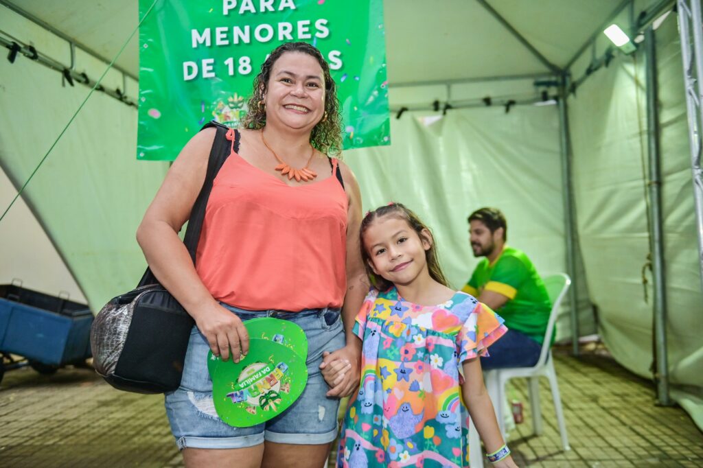 Cristiane Silva disse que este é o primeiro carnaval da filha. Foto: Diego Gurgel/Secom