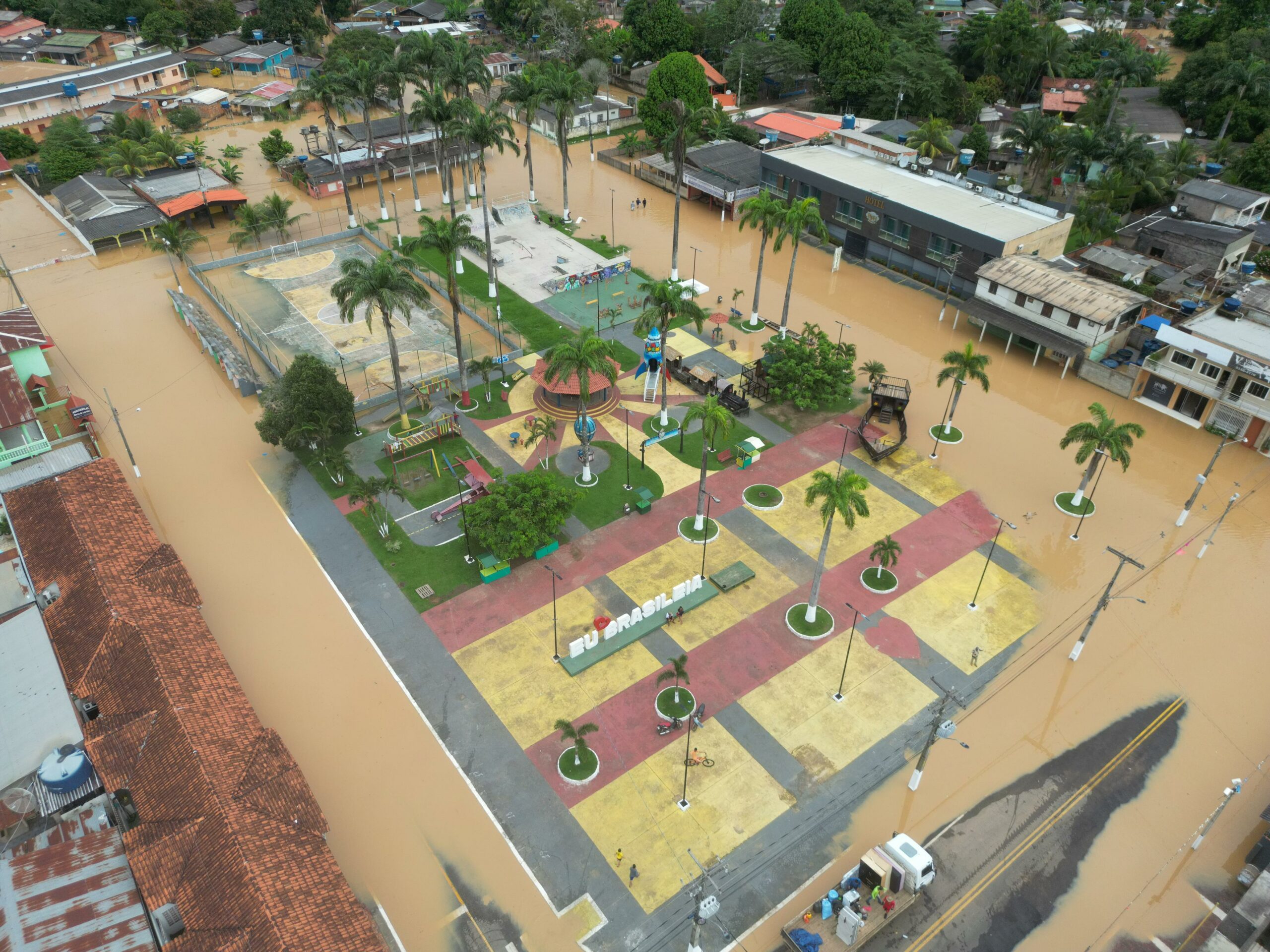 Estado decreta emergência em 17 municípios acreanos em decorrência das inundações