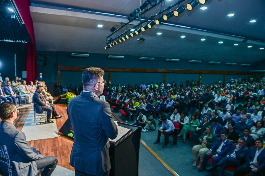 Durante a abertura do Fórum, governador destacou a importância do encontro para a promoção do desenvolvimento da Amazônia. Foto: Diego Gurgel/Secom