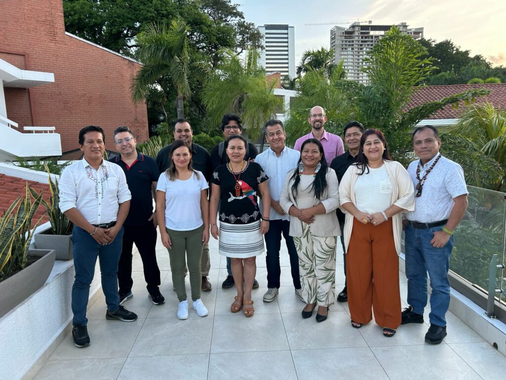 Representantes de Acre, Bolivia, Perú y México discuten el fortalecimiento e institucionalización del Comité Global de Alianzas con Pueblos Indígenas y Comunidades Locales.