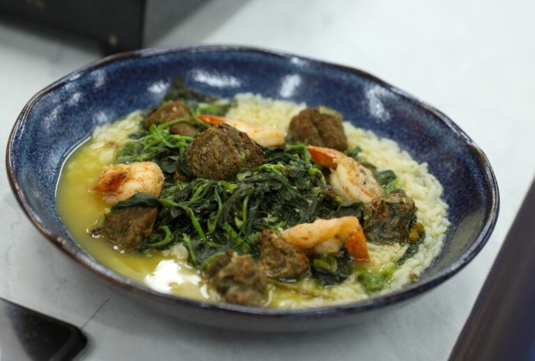 Prato tradicional do Acre agrada paladares de visitantes e profissionais do trade turístico no Salão do Turismo