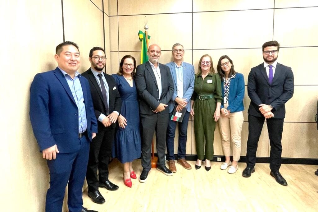 Integrantes do Ieptec e da Repac reunidos com equipe do Ministério da Educação, reforçando apoios para o ensino profissional e tecnológico no estado. Foto: Dilma Tavares/Repac