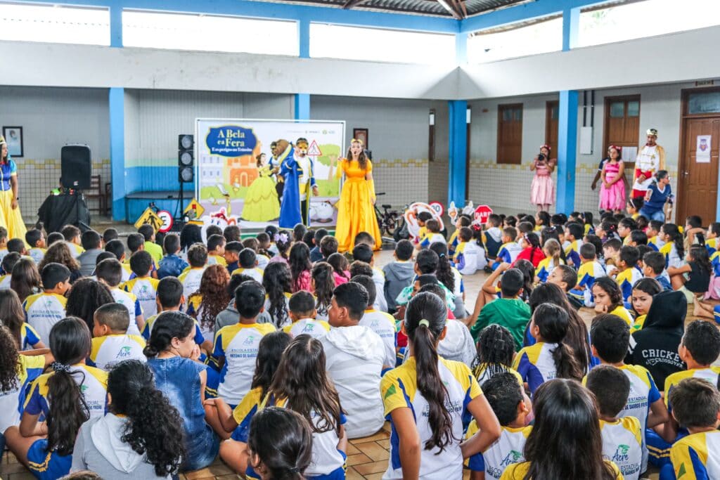 Detran intensifica ações educativas em escolas do interior do Acre. Foto: Diego Silva/Secom