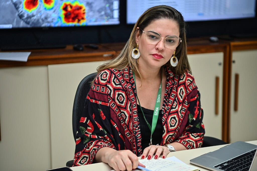 Titular da Sema em exercício, Renata Souza reforça a parceria entre Sema e MMA para desenvolver aditivo do termo de cooperação do Projeto Floresta+. Foto: Felipe Freire/Secom