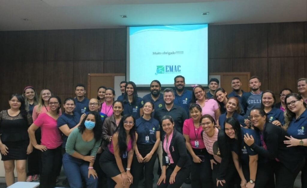 Além da docência, o professor Afonso Portela contribui com a gestão estadual promovendo palestras sobre cuidados com a voz para servidores públicos. Foto: Assessoria/OCA