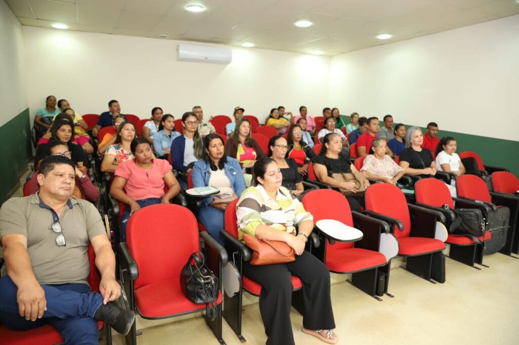 Programa Escola da Terra será ofertado para 160 professores da região do Alto Acre. Foto: Mardilson Gomes/SEE