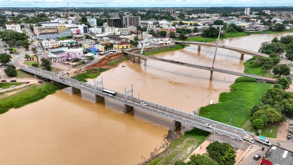 Rio Branco apresentou vazante de acordo com a medição desta segunda-feira. Foto: Pedro Devani/Secom